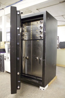 Used 6836 Access Super Fortress TRTL30X6 High Security Safe